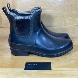L.L Bean Wellie Black Leather Pull-Up Rain Boot